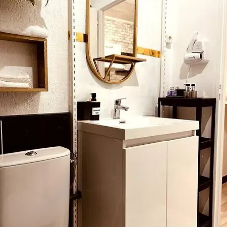 Apartment Nous Ne Recevons Plus *